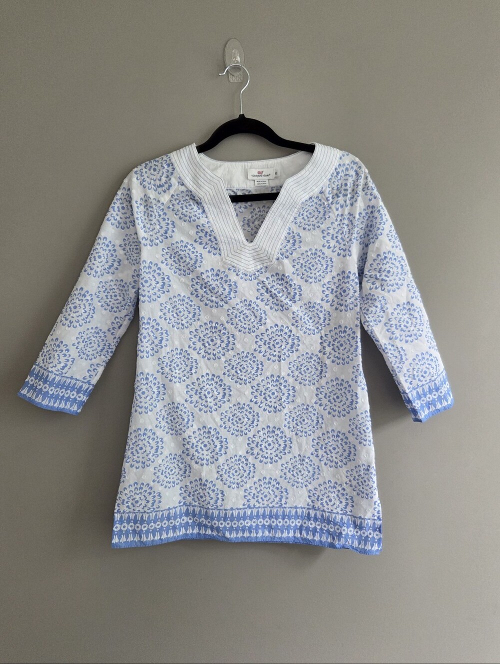 Vineyard Vines Hydrangea Swiss Dot V-neck Tunic Cotton Blouse Blue White Size XS